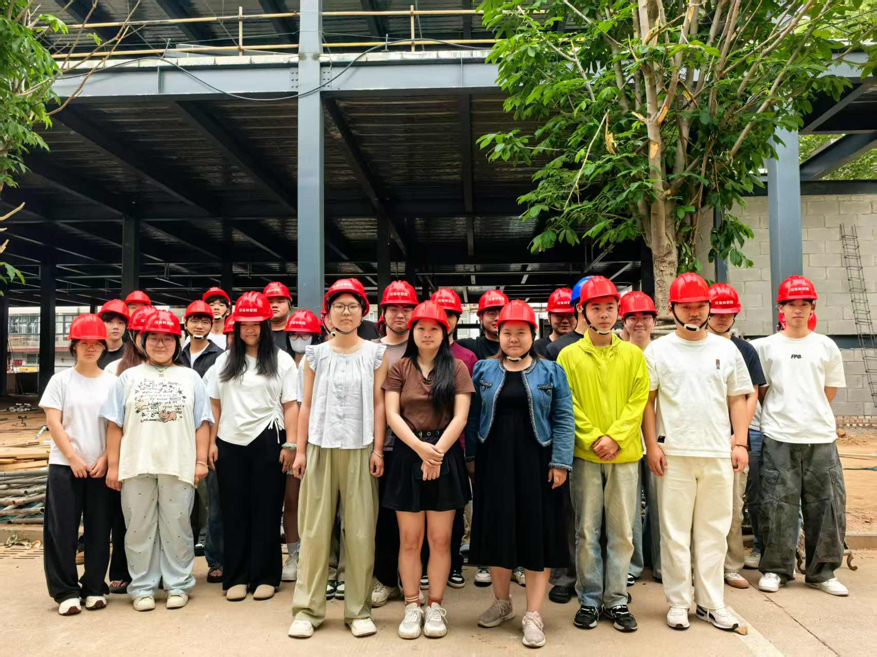 b4e0bf55a98e467fadaf615422edb27d.jpg b4e0bf55a98e467fadaf615422edb27d.jpg