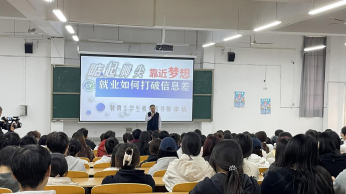 13fc2a4d75b54731949415eef346ce86.png
