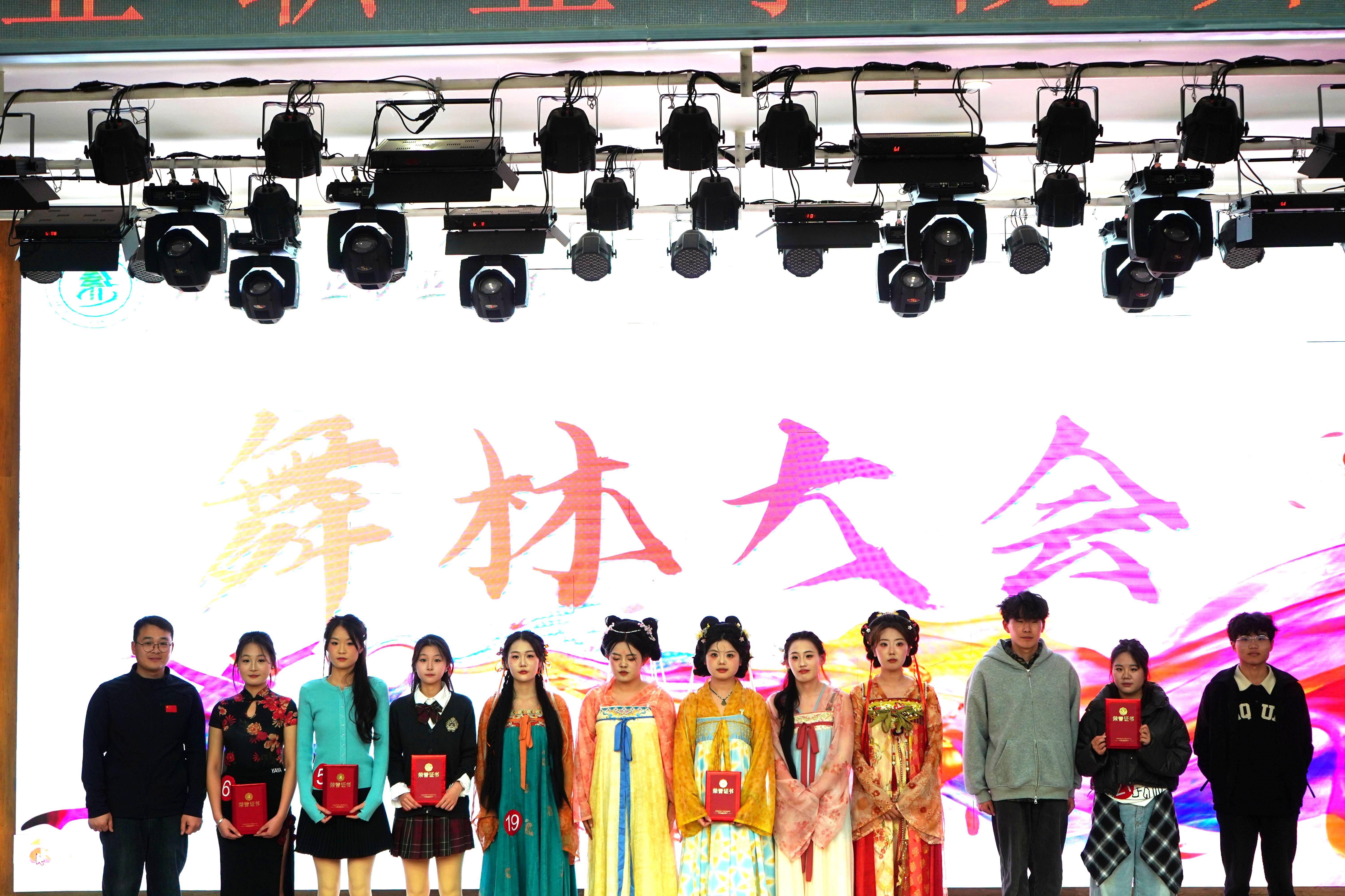 a991f4d56d584339b140fd3d770230bb.jpg a991f4d56d584339b140fd3d770230bb.jpg