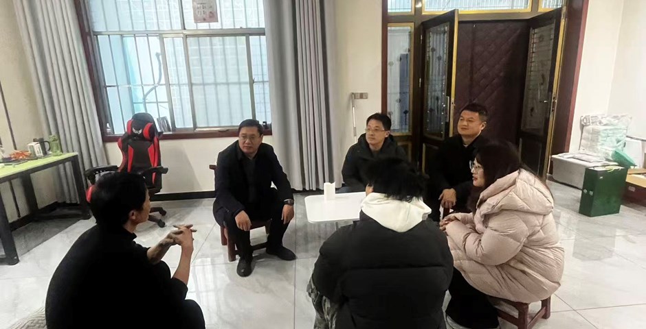 副校长刘帅武带队开展学生走访慰问活动