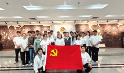 园林园艺学院学工党支部赴洛阳警察博物馆开展主题党日活动