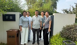 访企拓岗促就业，产教融合助发展